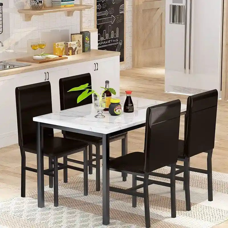 Ensemble table à manger Mieres 5 pièces en faux marbre avec 4 chaises rembourrées en cuir PU