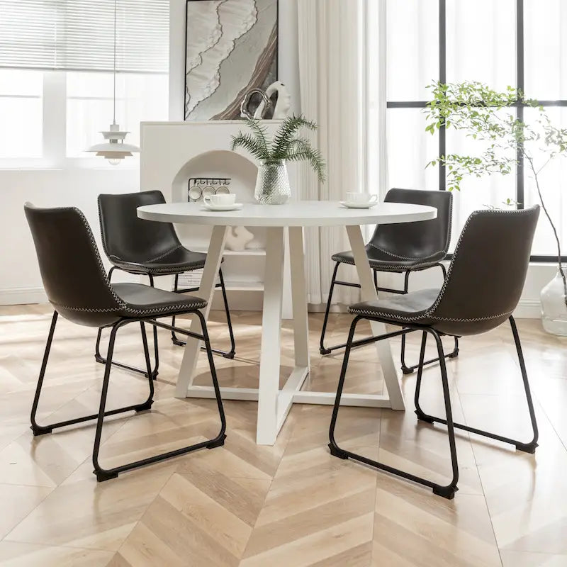 Ensemble de salle à manger rond 5 pièces Varna de Roundhill Furniture, table à manger à tréteaux avec 4 chaises
