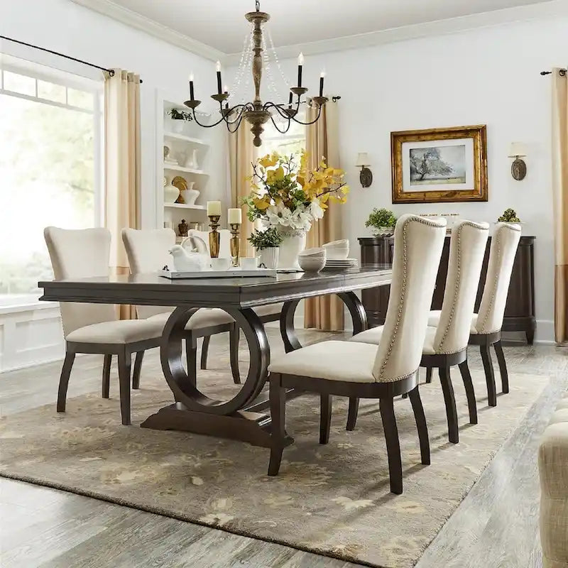 Ensemble de salle à manger rectangulaire extensible en bois de cerisier foncé et tissu beige Willa par iNSPIRE Q Classic