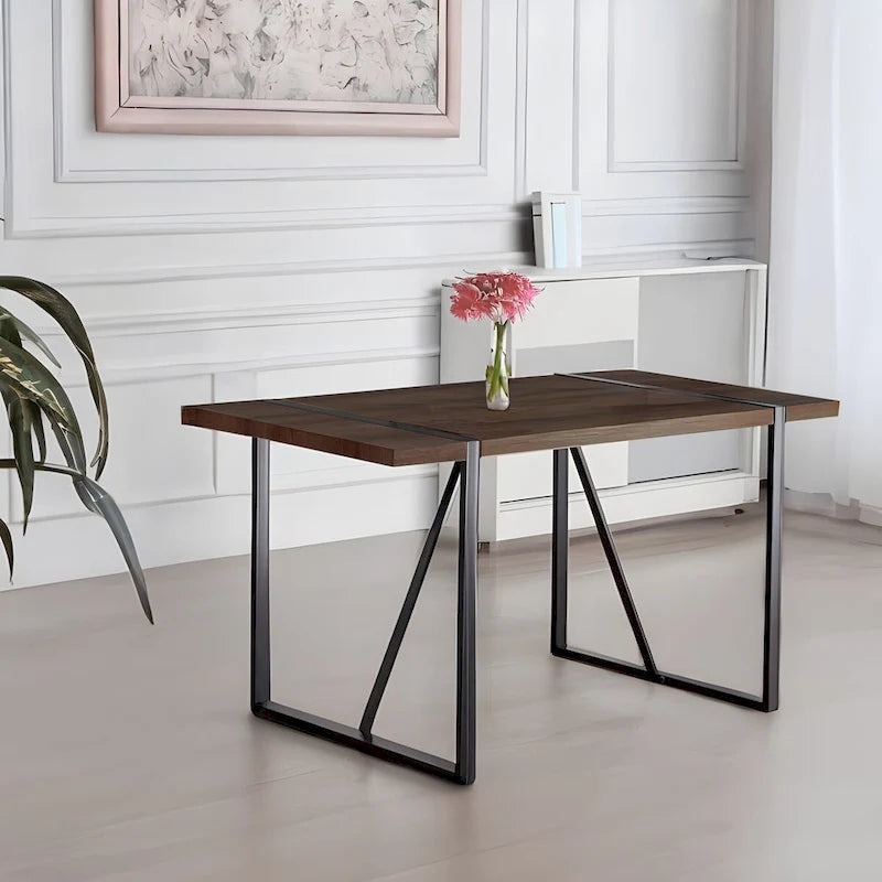 Table à manger en bois MDF et 4 chaises de salle à manger modernes, ensemble de table de cuisine en bois de style Mid-Century, base et pieds en métal
